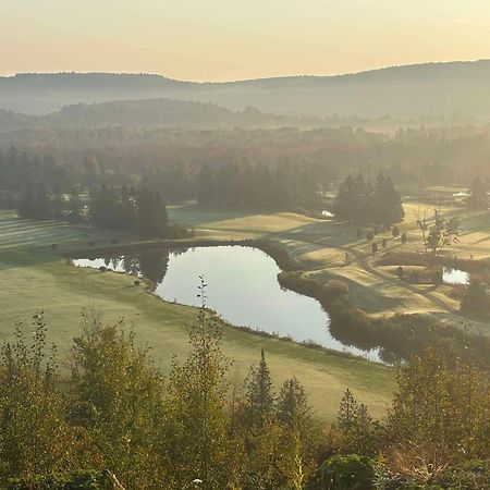 Le Sommet Du Golf Avec Spa Villa Saint Jean De Matha Bagian luar foto