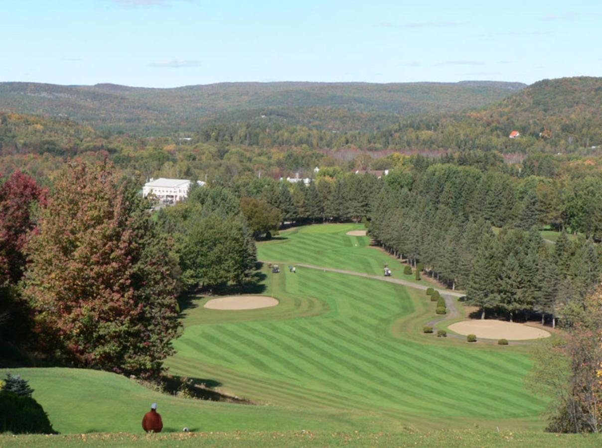 Le Sommet Du Golf Avec Spa Villa Saint Jean De Matha Bagian luar foto